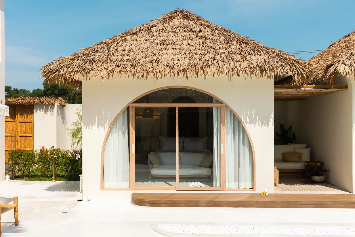 Private Villa with Bathtub